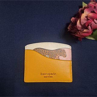 ケイトスペードニューヨーク(kate spade new york)のケイトスペードのパスケース(名刺入れ/定期入れ)