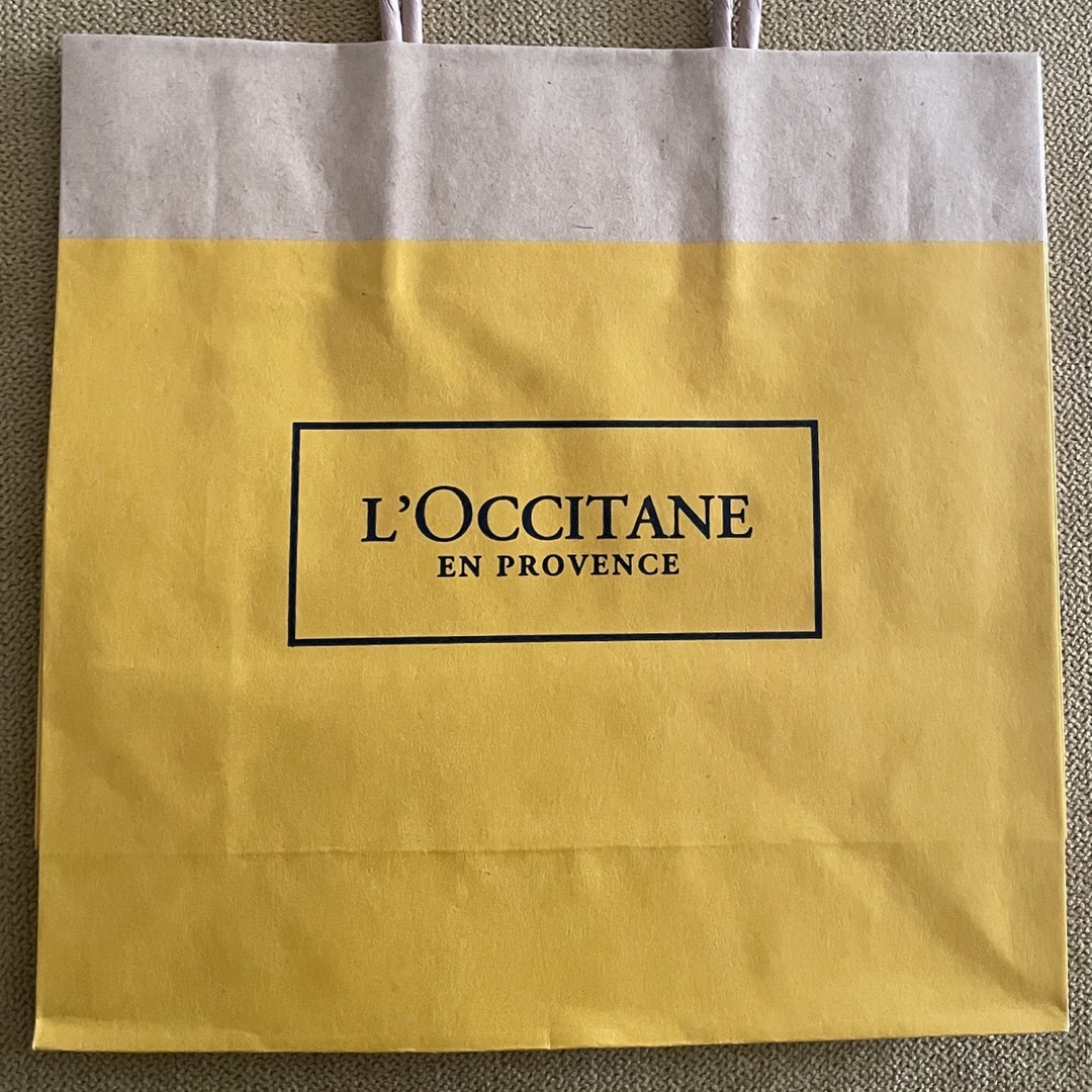 L'OCCITANE(ロクシタン)の【ロクシタン】ペーパーバッグ レディースのバッグ(ショップ袋)の商品写真