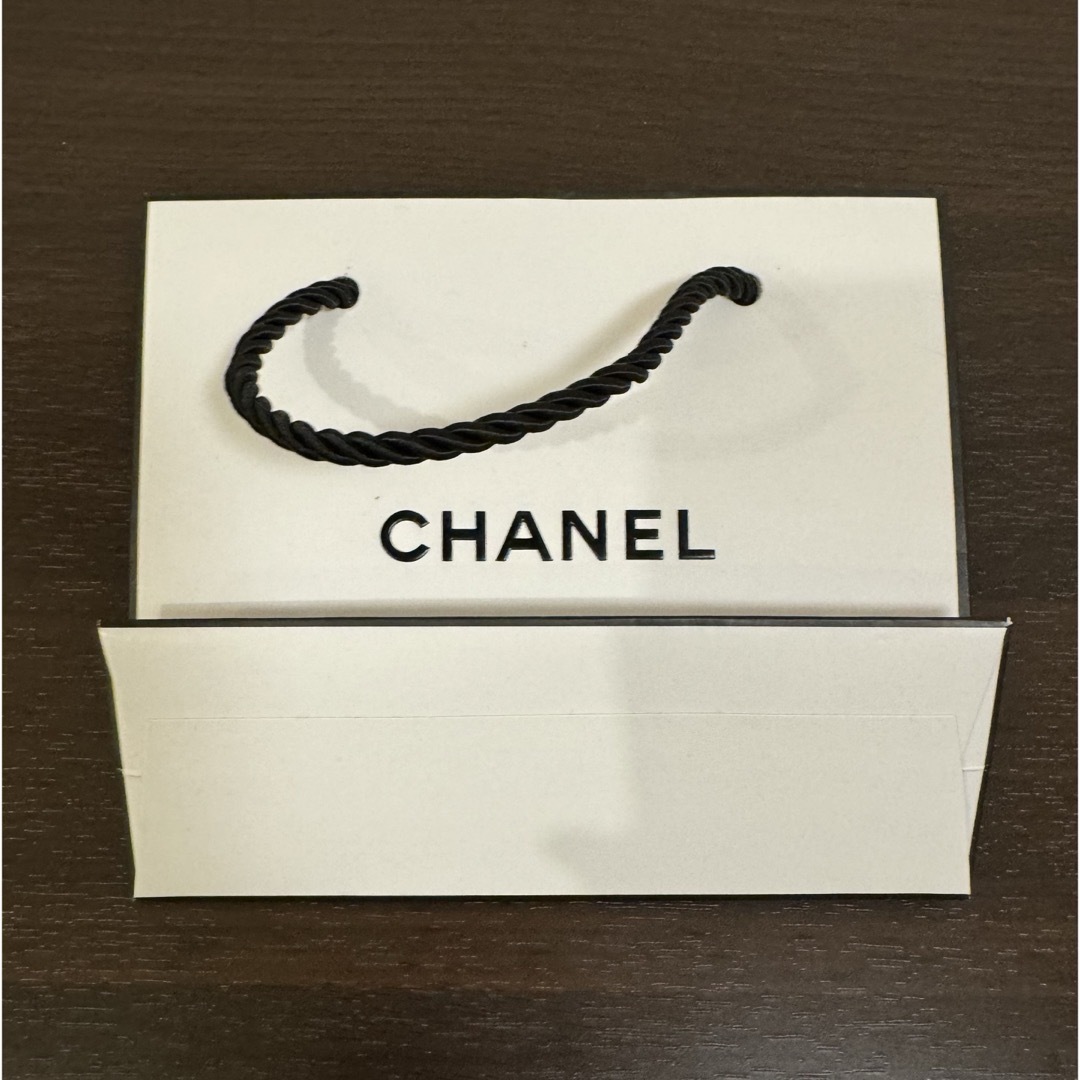 CHANEL(シャネル)のCHANEL　シャネル　ショップ袋　ショッピングバッグ　ショッパー レディースのバッグ(ショップ袋)の商品写真
