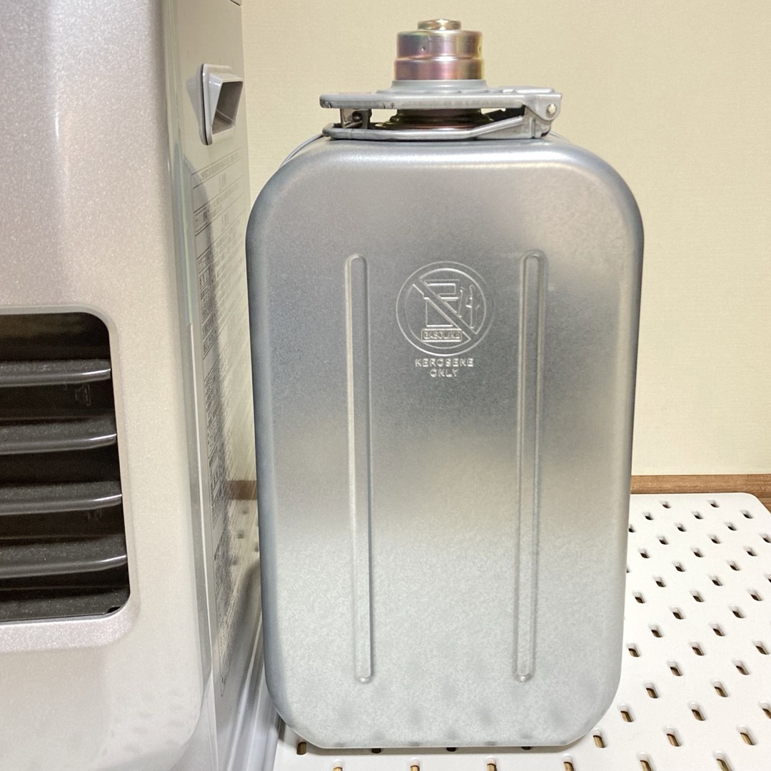コロナ(コロナ)のコロナ　石油ファンヒーター　FH-G3216Y スマホ/家電/カメラの冷暖房/空調(ファンヒーター)の商品写真