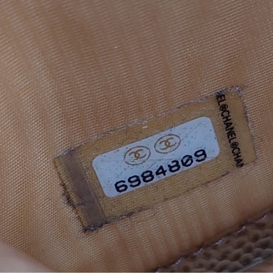 CHANEL(シャネル)の【CHANEL】キャビアスキン長財布ベージュ レディースのファッション小物(財布)の商品写真