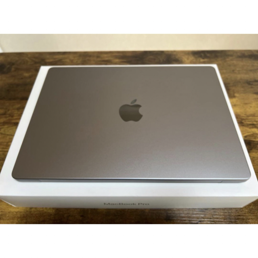 MacBook M2 Pro2023,14インチ,1TB SSD,16GB