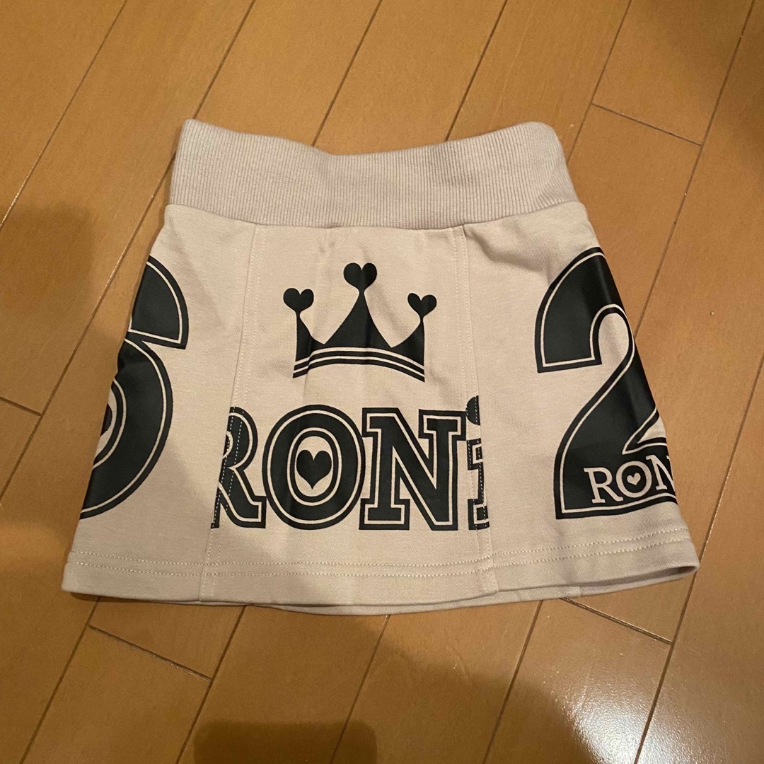 roni 3点セット  ベージュ  115センチ キッズ/ベビー/マタニティのキッズ服女の子用(90cm~)(スカート)の商品写真