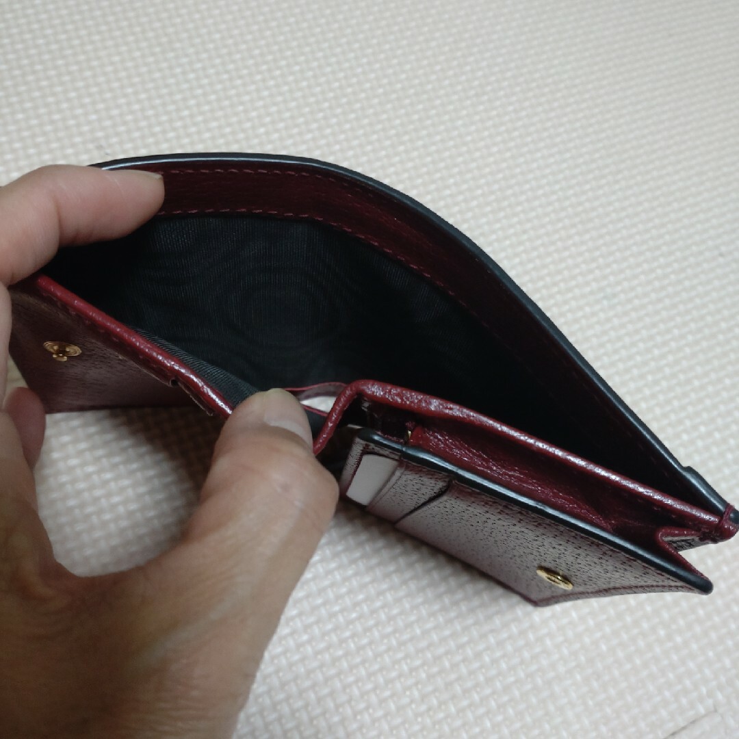 Gucci - GUCCI ドラえもん ミニウォレット 折り財布の通販 by べる's