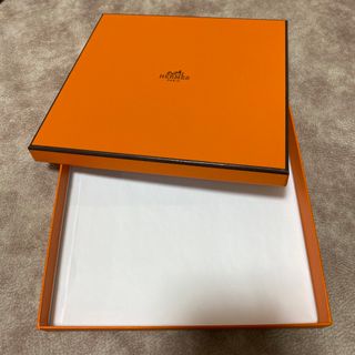Hermes - エルメス オレンジボックス ボックス リボン付きの通販 by Hermes - エルメス オレンジボックス ボックス リボン付きの通販 by
