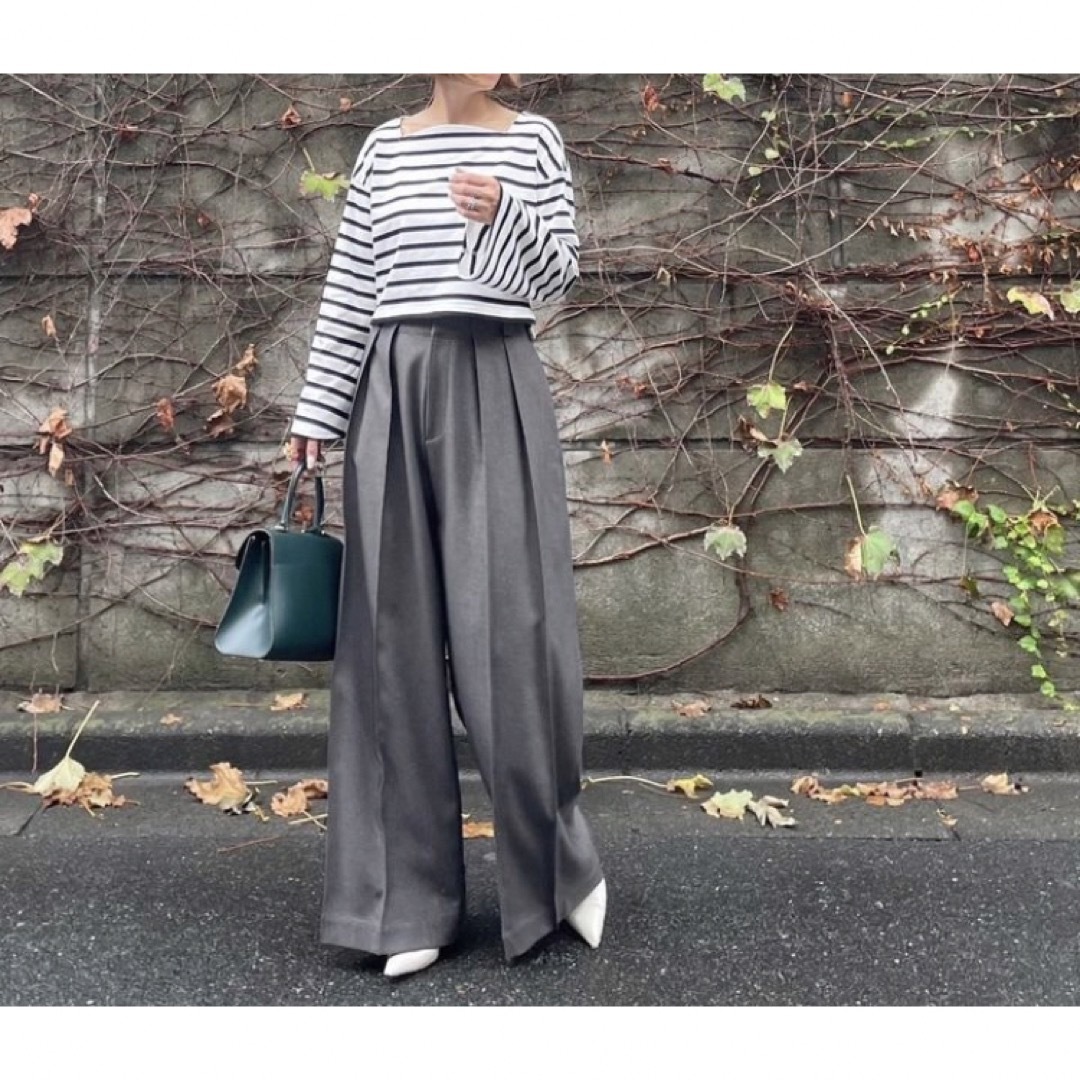 Drawer - 新品 cygne シーニュ ハイウエストタックワイドパンツ Laraの