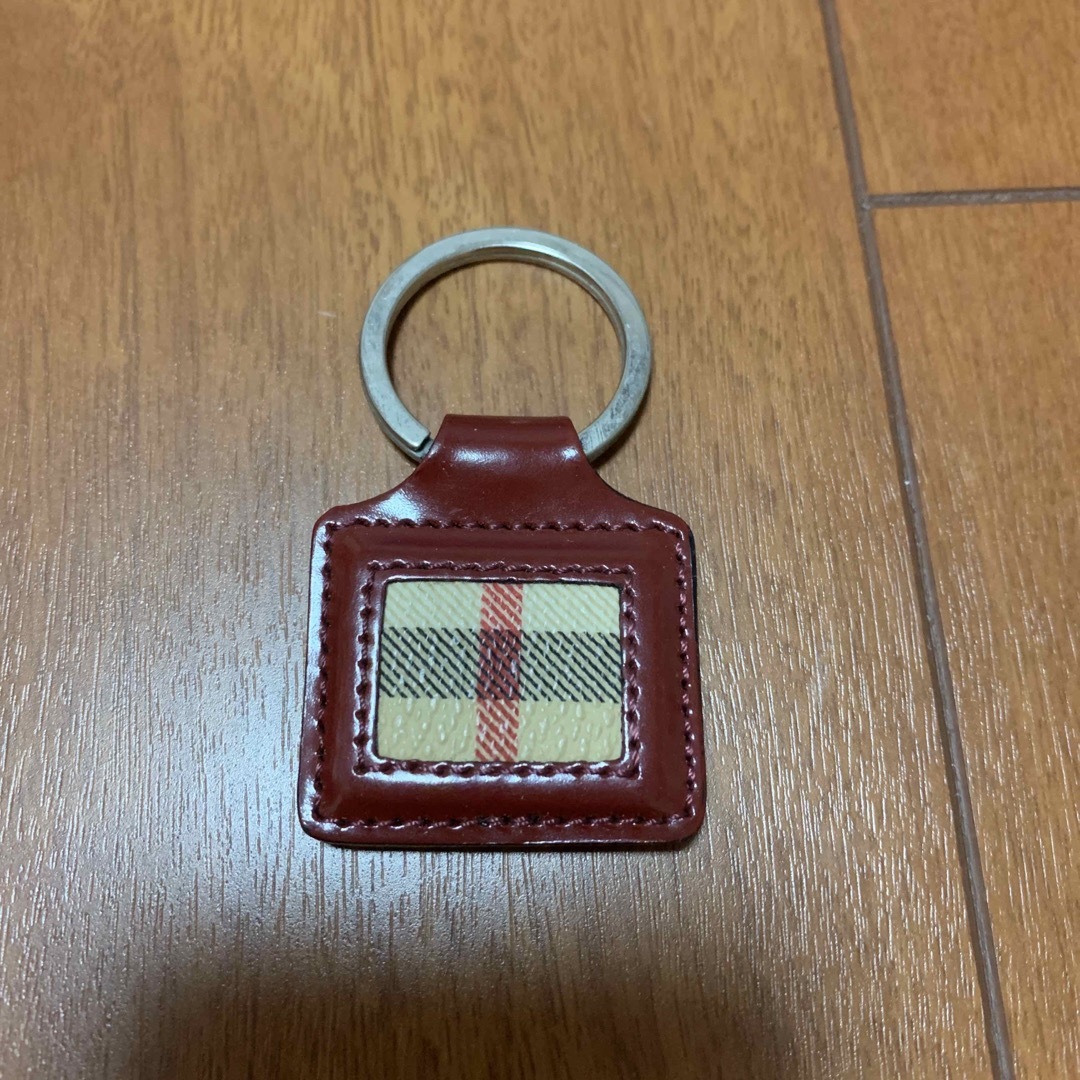 BURBERRY(バーバリー)のバーバリー　キーホルダー レディースのファッション小物(キーホルダー)の商品写真