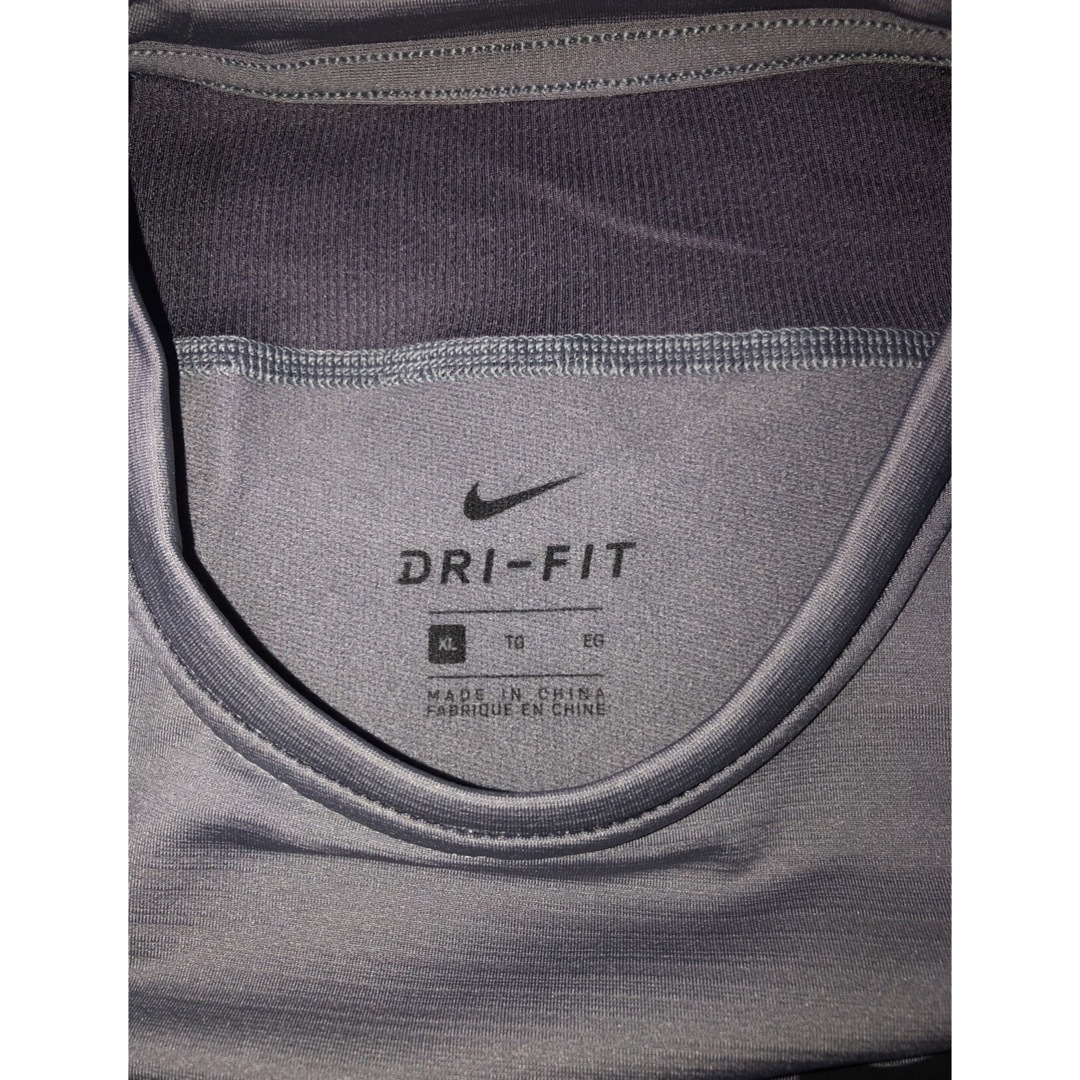 NIKE(ナイキ)のナイキ コンプレッションインナー 冬季用 メンズのトップス(Tシャツ/カットソー(七分/長袖))の商品写真