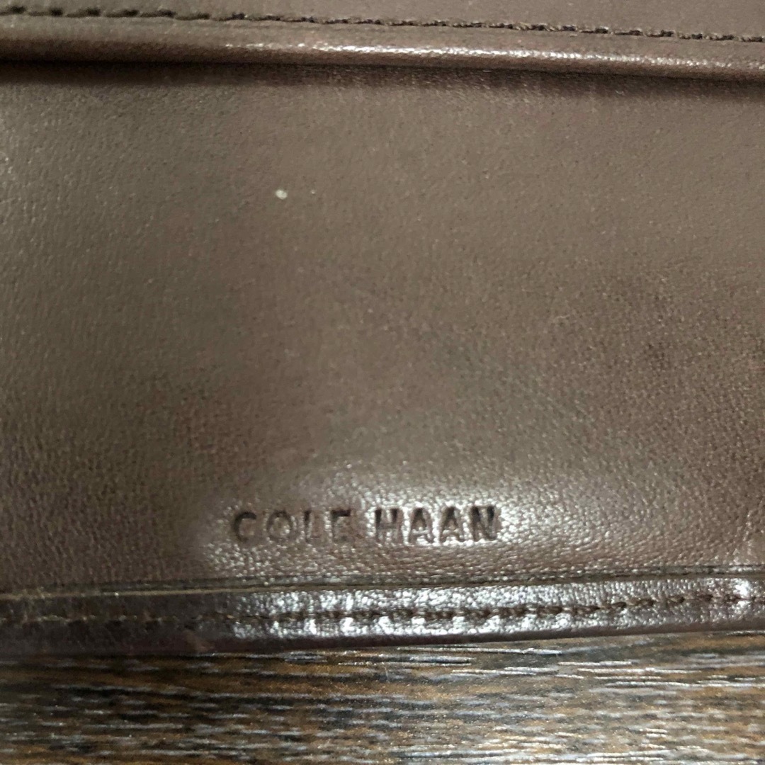 Cole Haan(コールハーン)のCole Haan 二つ折り　財布　ブラウン メンズのファッション小物(折り財布)の商品写真