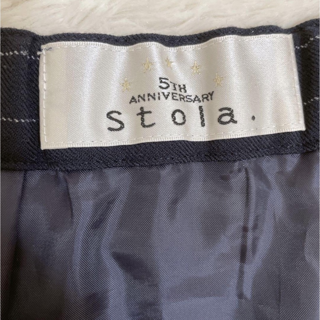 Stola.(ストラ)のstola. 膝丈スカート ストライプ タック入り 通勤 ビジネス レディースのスカート(ひざ丈スカート)の商品写真