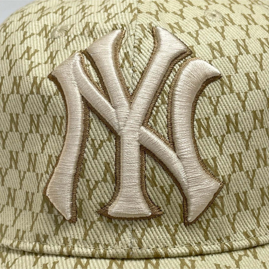 MLB(メジャーリーグベースボール)のMLB ベースボールキャップ　NYヤンキース　モノグラム　韓国　新品　即日発送 レディースの帽子(キャップ)の商品写真