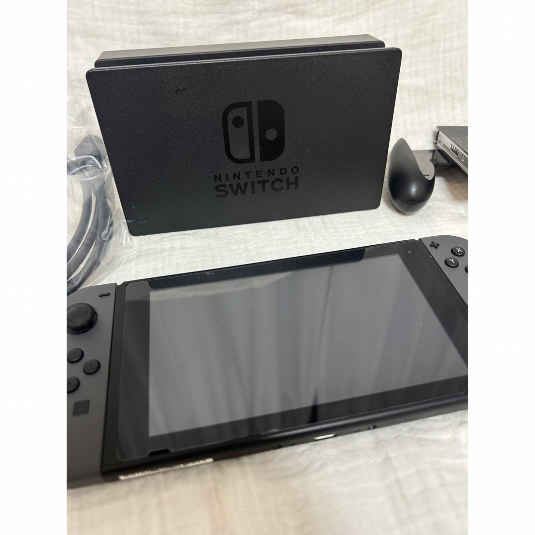 Nintendo Switch(ニンテンドースイッチ)のまぼ様専用 エンタメ/ホビーのゲームソフト/ゲーム機本体(家庭用ゲーム機本体)の商品写真