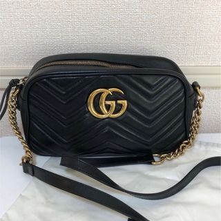 グッチ(Gucci)のGUCCI GGマーモントショルダーバッグ(ショルダーバッグ)