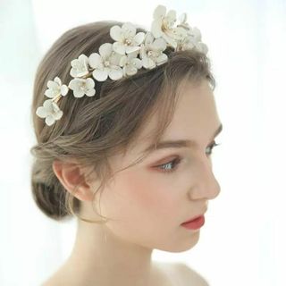 H25ブライダル　ヘッドドレス　ウェディング　ヘアアクセサリー　結婚式　ティアラ(ヘッドドレス/ドレス)