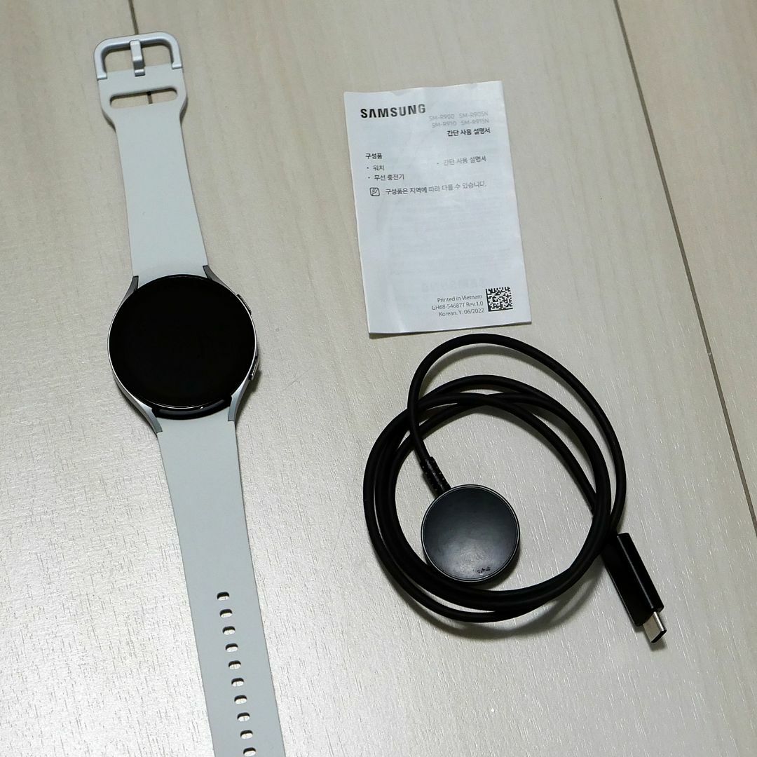SAMSUNG - GALAXY WATCH5 44mm ブルトゥース GPS シルバー 韓国版