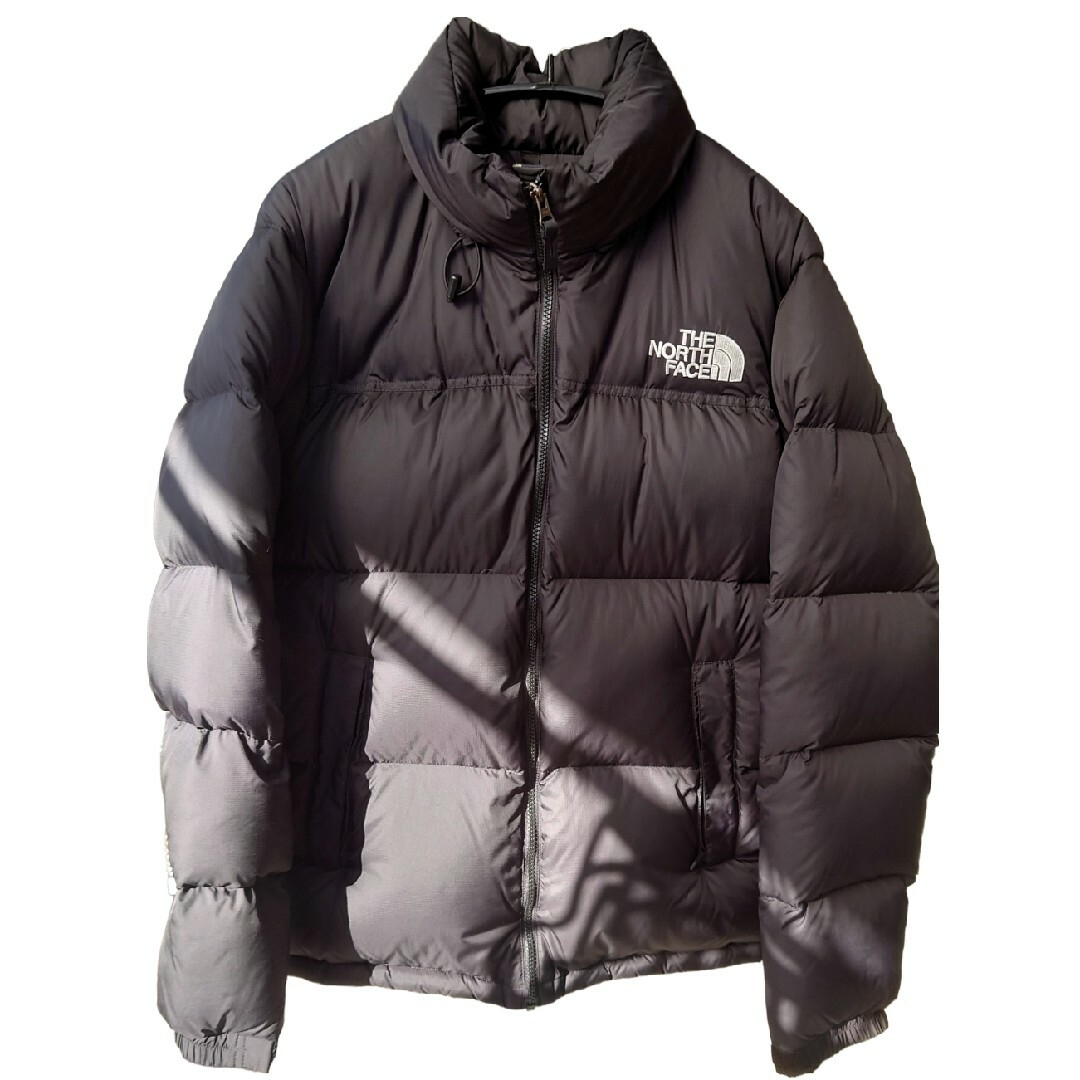 THE NORTH FACE(ザノースフェイス)のTHE NORTH FACE NUPTSE JACKET XLサイズ ブラック メンズのジャケット/アウター(ダウンジャケット)の商品写真