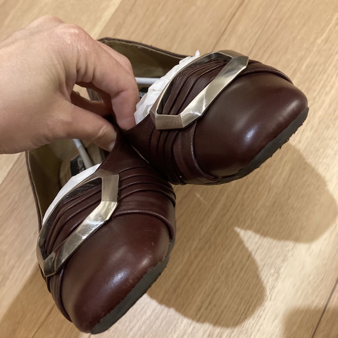 GINZA Kanematsu(ギンザカネマツ)の匿名配送　パンプス　ローヒール　ブラウン　ワインレッド　靴　22cm 幅広 レディースの靴/シューズ(ハイヒール/パンプス)の商品写真