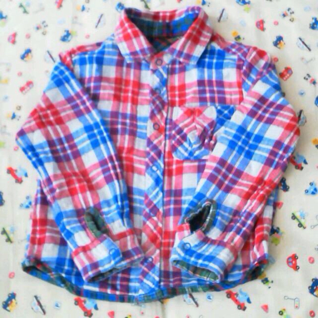 JUNK STORE(ジャンクストアー)のリバーシブル☆１１０ キッズ/ベビー/マタニティのキッズ服男の子用(90cm~)(その他)の商品写真