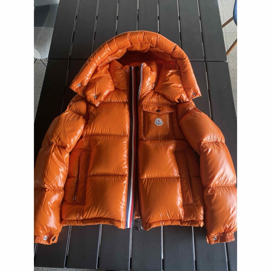 MONCLER(モンクレール)のモンクレール◎MONCLER◎MONTBERIARD メンズのジャケット/アウター(ダウンジャケット)の商品写真