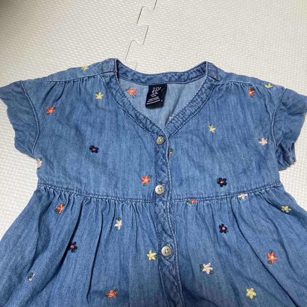 babyGAP(ベビーギャップ)のbaby GAP デニムワンピース キッズ/ベビー/マタニティのベビー服(~85cm)(ワンピース)の商品写真