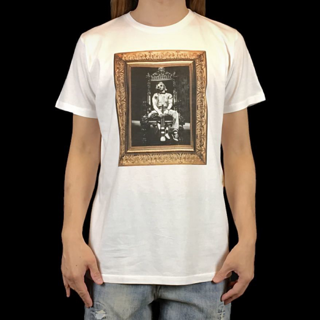 新品 カートコバーン 額縁 フレーム ニルヴァーナ シアトル グランジ Tシャツ メンズのトップス(Tシャツ/カットソー(半袖/袖なし))の商品写真