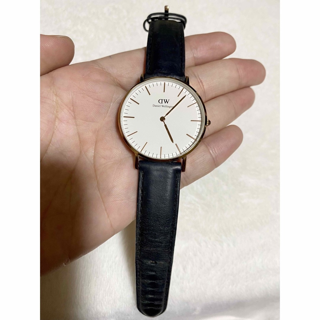 Daniel Wellington(ダニエルウェリントン)のDW ダニエルウェリントン 36MM 白文字盤 ラウンド メンズ腕時計 メンズの時計(腕時計(アナログ))の商品写真