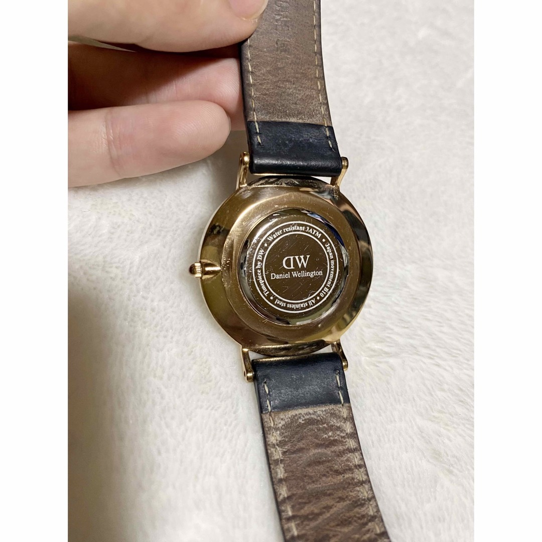 Daniel Wellington(ダニエルウェリントン)のDW ダニエルウェリントン 36MM 白文字盤 ラウンド メンズ腕時計 メンズの時計(腕時計(アナログ))の商品写真