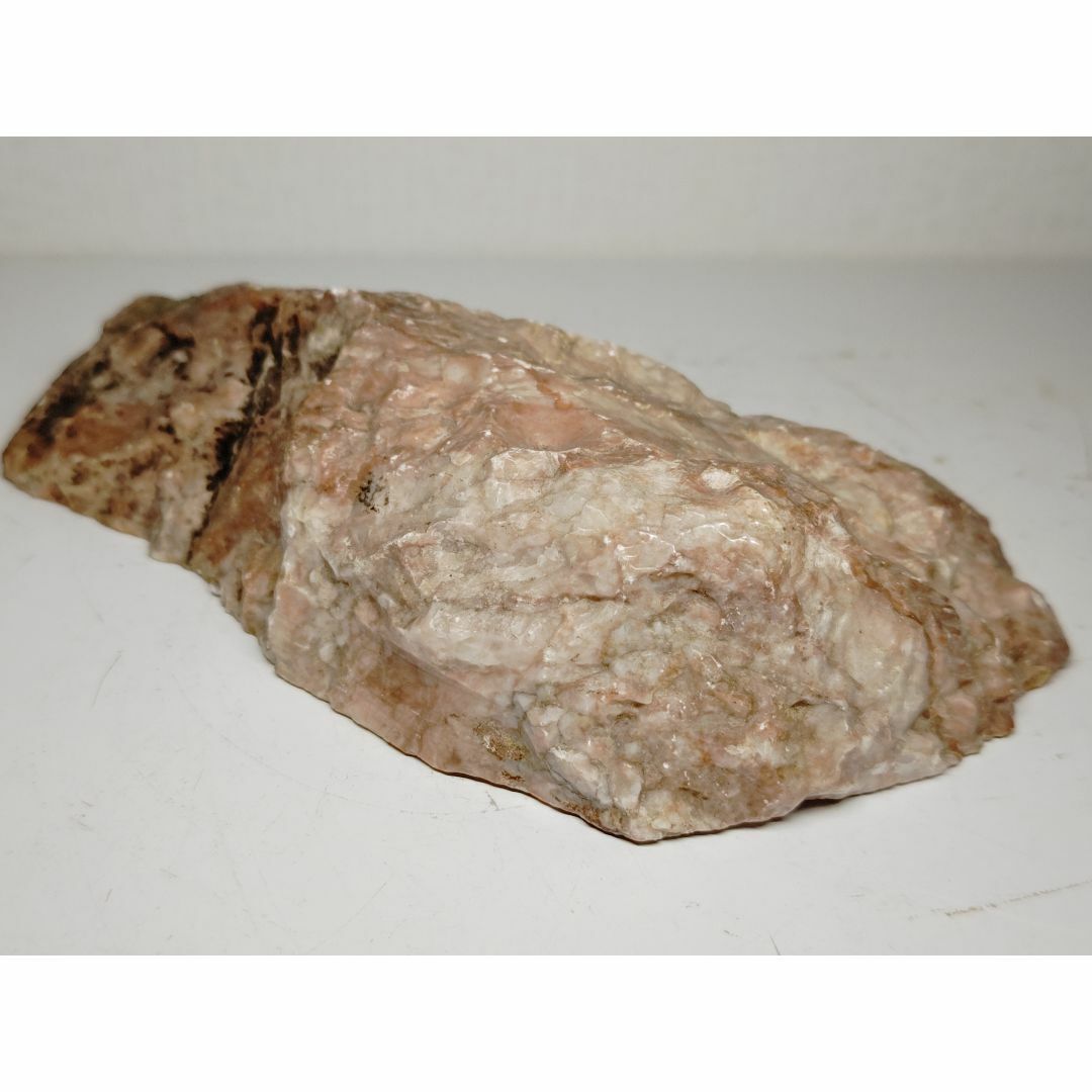 大理石 1.4kg 原石 鑑賞石 自然石 誕生石 宝石 鉱石 鉱物 水石