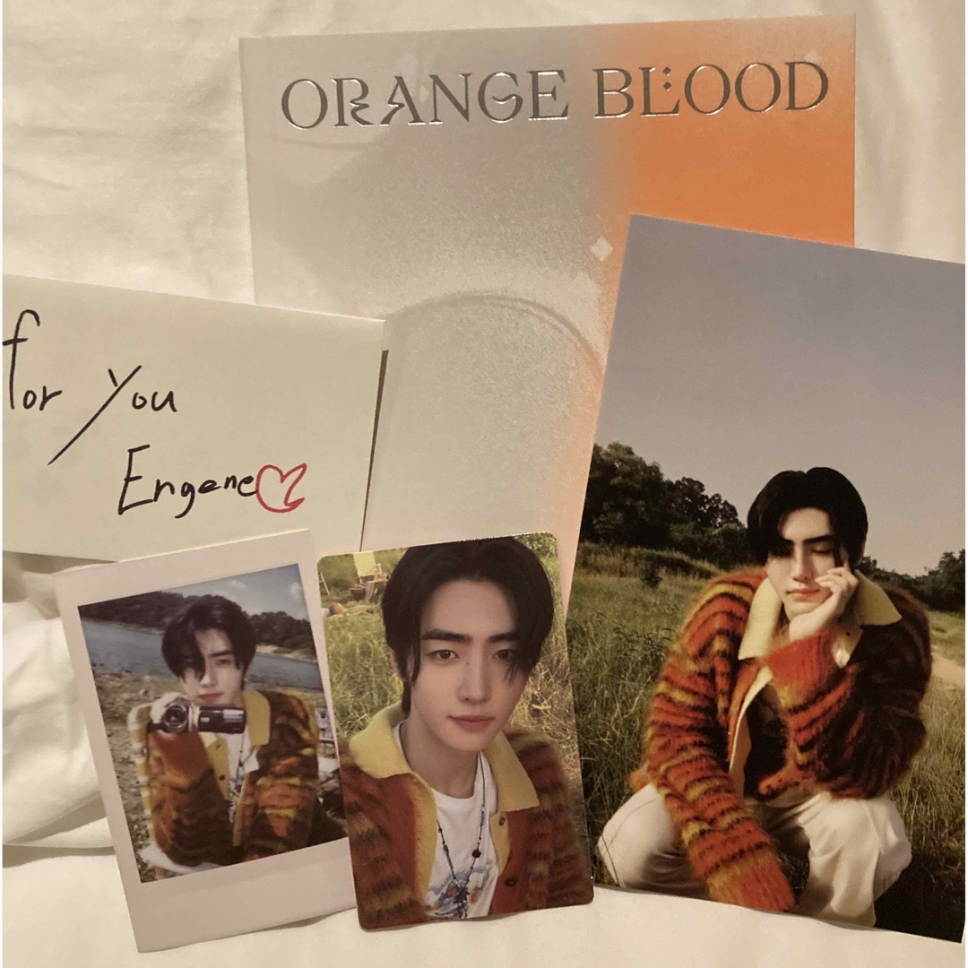 ENHYPEN(エンハイプン)のENHYPEN orange blood ソンフンセットsunghoon トレカ エンタメ/ホビーのCD(K-POP/アジア)の商品写真