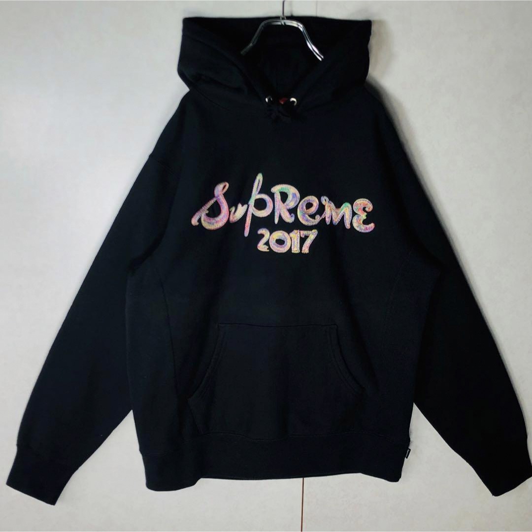 supreme ブラック　パーカー