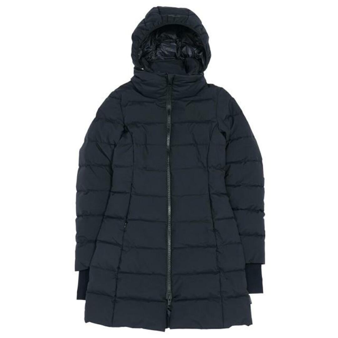 HERNO(ヘルノ)のHERNO(ヘルノ) PI080DL LAMINAR GORE-TEX INFINIUM WINDSTOPPER パーカ Black 38 レディースのジャケット/アウター(ダウンジャケット)の商品写真