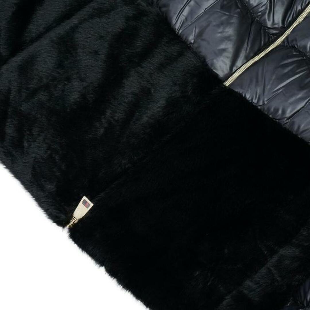 HERNO(ヘルノ)のHERNO(ヘルノ) PI1123D NYLON ULTRALIGHT CAPE WITH ECOFUR Black レディースのジャケット/アウター(ダウンジャケット)の商品写真