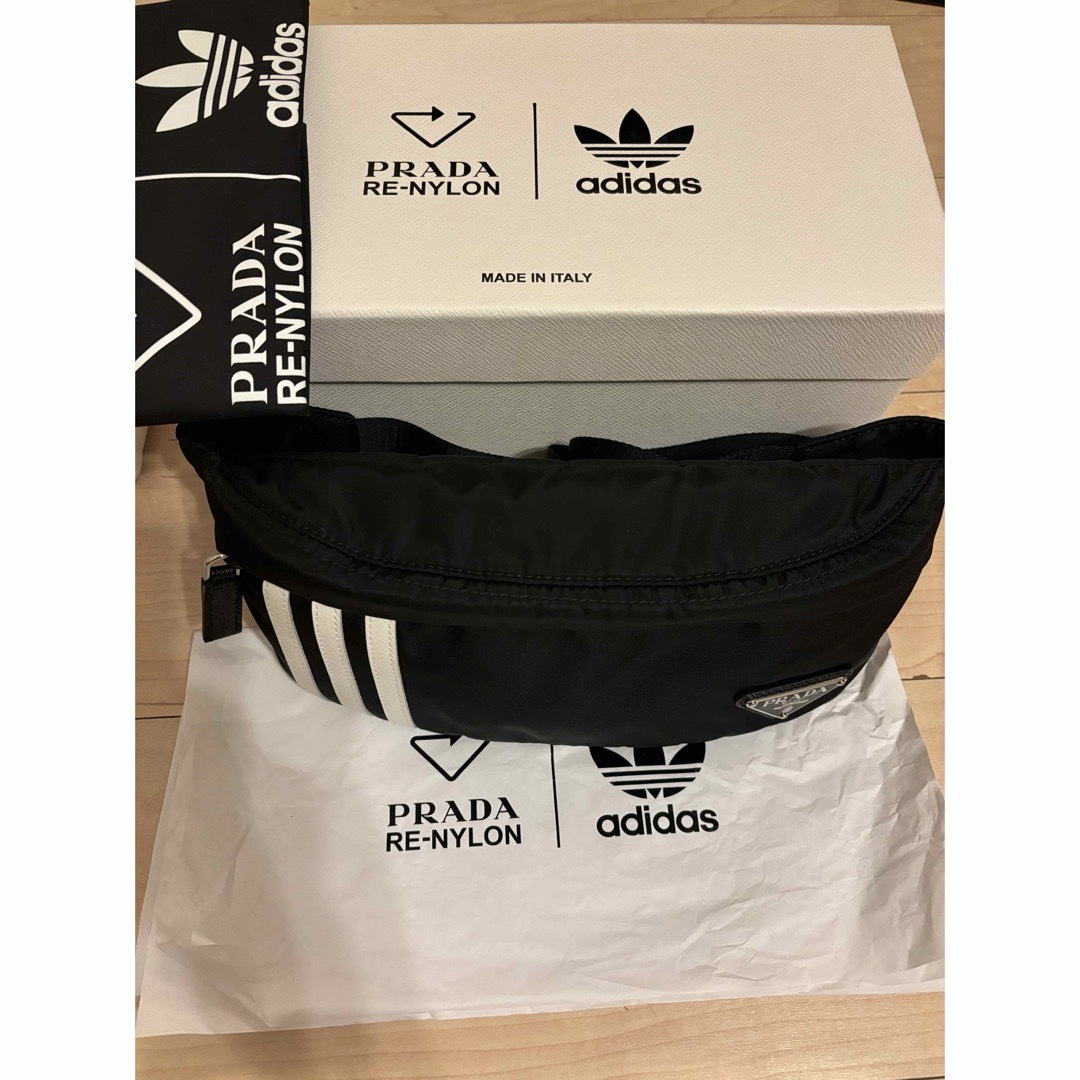 PRADA(プラダ)のPRADA ADIDAS ウエストポーチ バッグ 美品 メンズのバッグ(ウエストポーチ)の商品写真