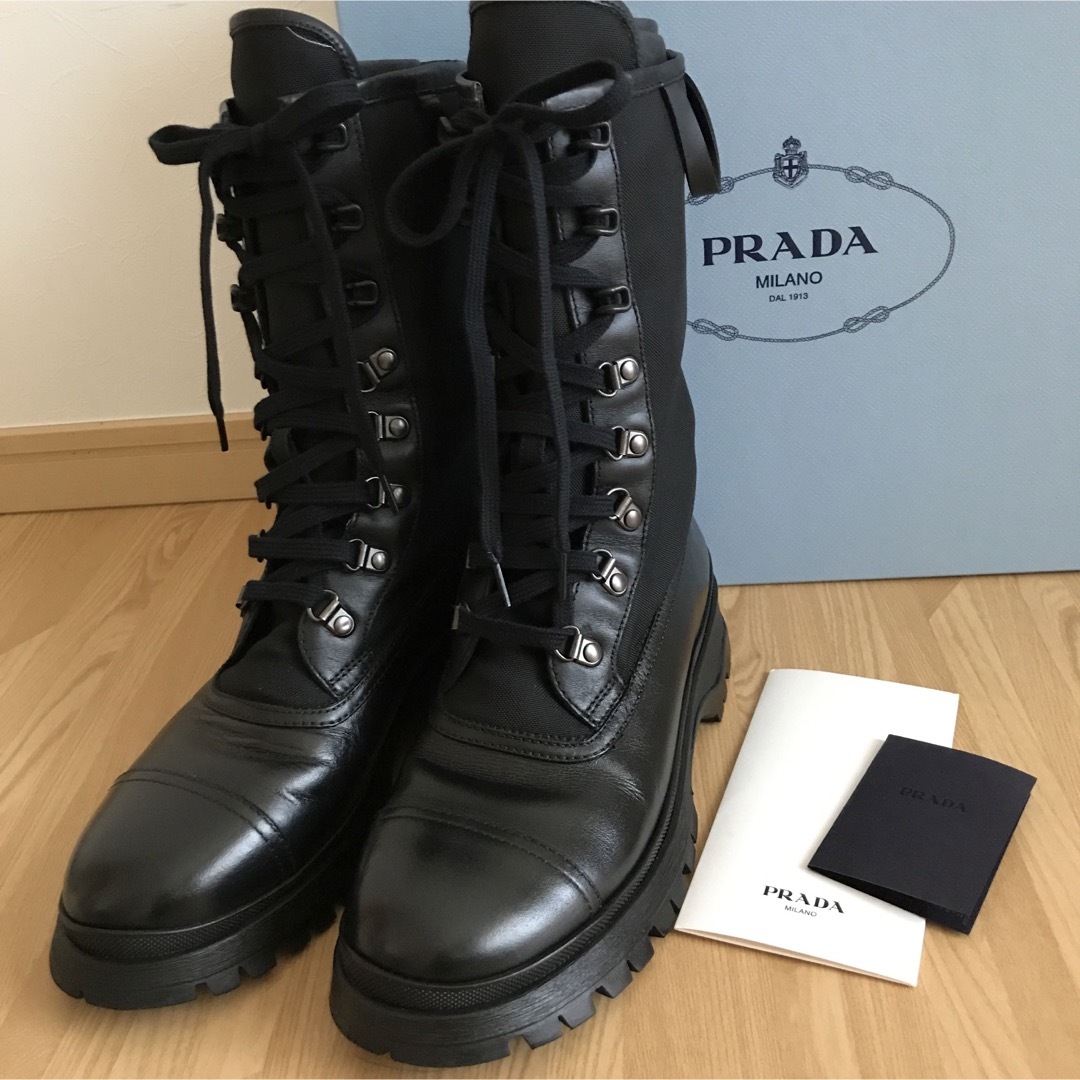 通販店 新品同様 極美品 PRADA プラダ レザー ブーツ 38 24.5㎝ 黒