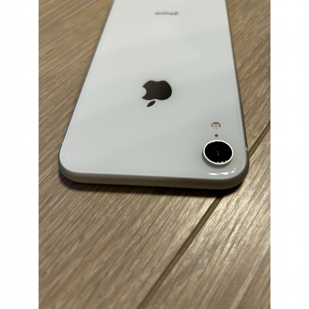 Apple - iPhone XR White 64 GB SIMフリーの通販 by ドリーム's shop ...
