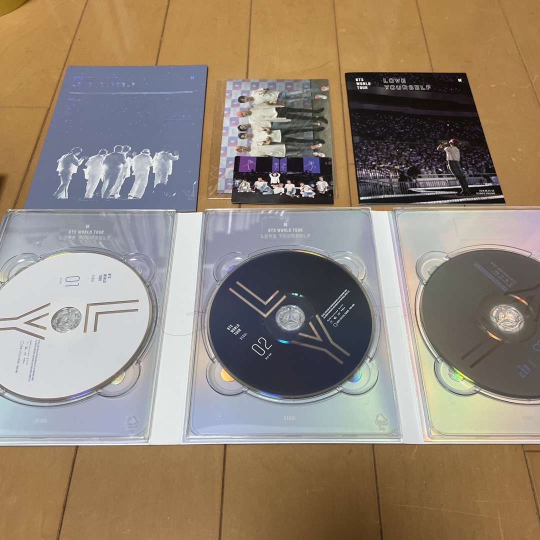 防弾少年団(BTS)(ボウダンショウネンダン)のBTS 'LOVE YOURSELF' SEOUL Blu-ray 日本語字幕付 エンタメ/ホビーのCD(K-POP/アジア)の商品写真