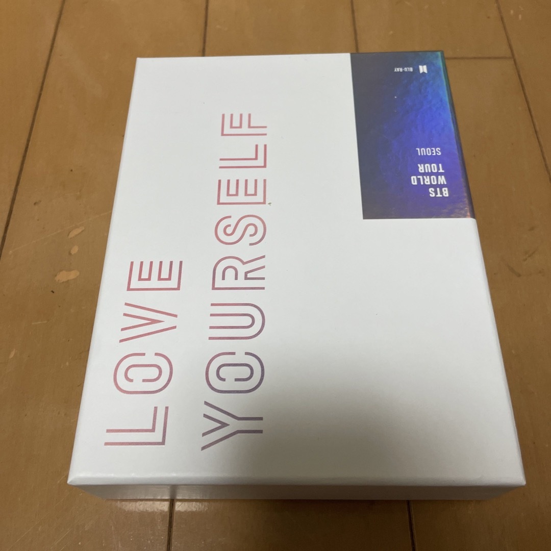 防弾少年団(BTS)(ボウダンショウネンダン)のBTS 'LOVE YOURSELF' SEOUL Blu-ray 日本語字幕付 エンタメ/ホビーのCD(K-POP/アジア)の商品写真