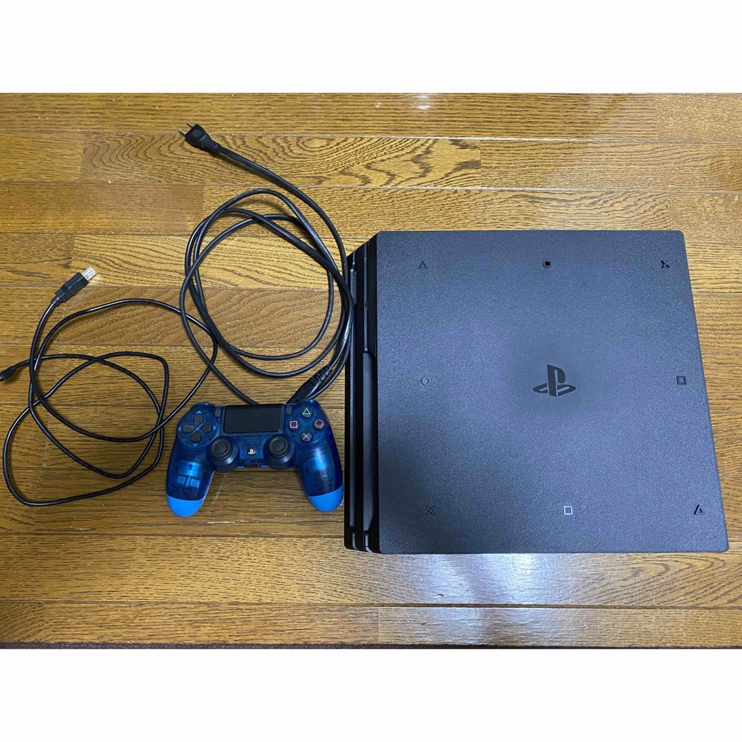 PS4 本体・コントローラー - ゲームソフト/ゲーム機本体