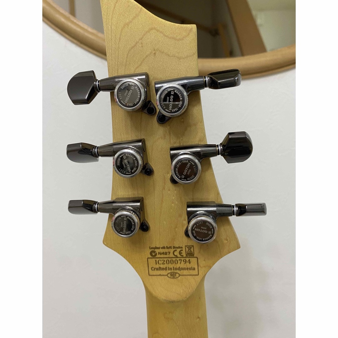 SCHECTER(シェクター)の超美品☆SCHECTER シェクター OMEN EXTREME-6 STBLK 楽器のギター(エレキギター)の商品写真