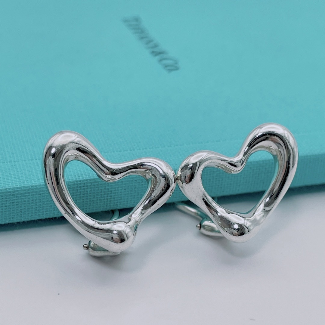 【美品】Tiffany & Co. イヤリング　カーブハート　オープンハートゆひブランドshop