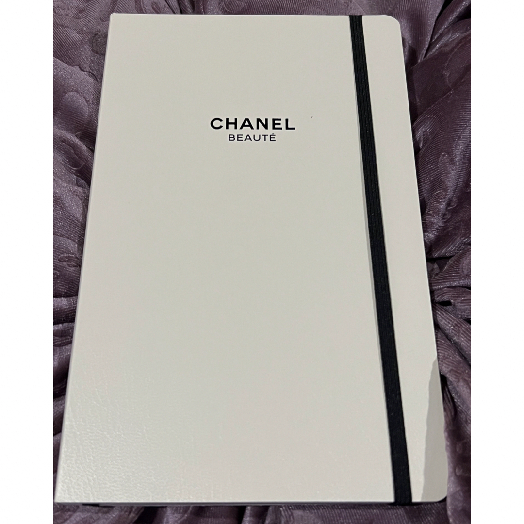 CHANEL(シャネル)の非売品【CHANEL】限定★ノート★手帳★ベージュ インテリア/住まい/日用品の文房具(ノート/メモ帳/ふせん)の商品写真