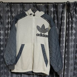 アディダス(adidas)のadidas　レア　パーカー(パーカー)