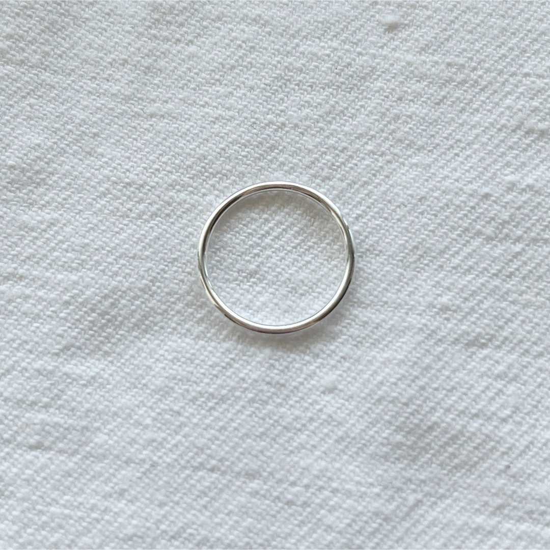 シルバー925 リング 約5号 シンプル 細め 指輪 silver925 新品 レディースのアクセサリー(リング(指輪))の商品写真