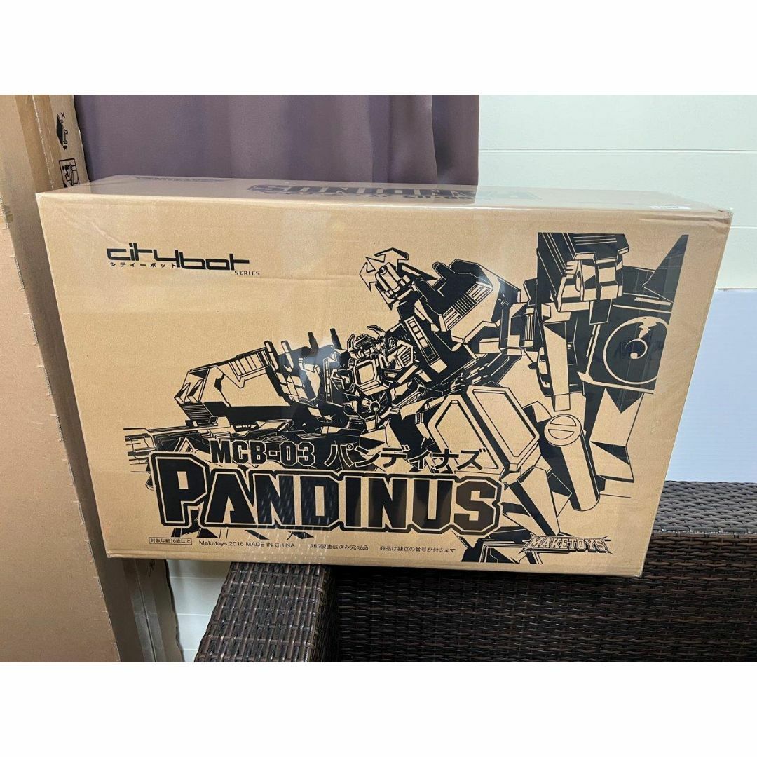 MAKETOYS Pandinus メガザラック / Scorponok 似 箱その他