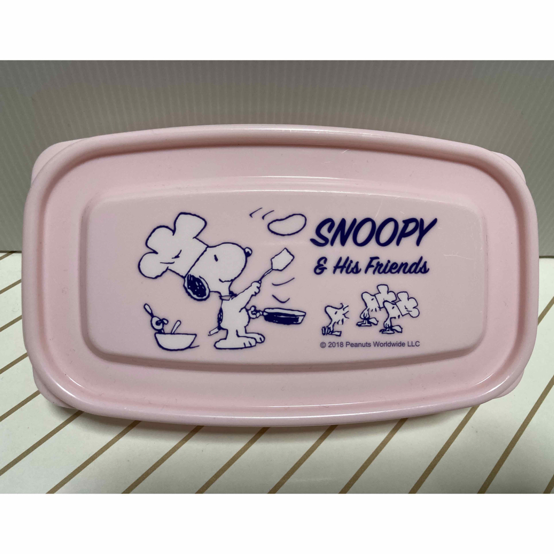 SNOOPY(スヌーピー)のスヌーピー　タッパー　3点セット インテリア/住まい/日用品のキッチン/食器(容器)の商品写真