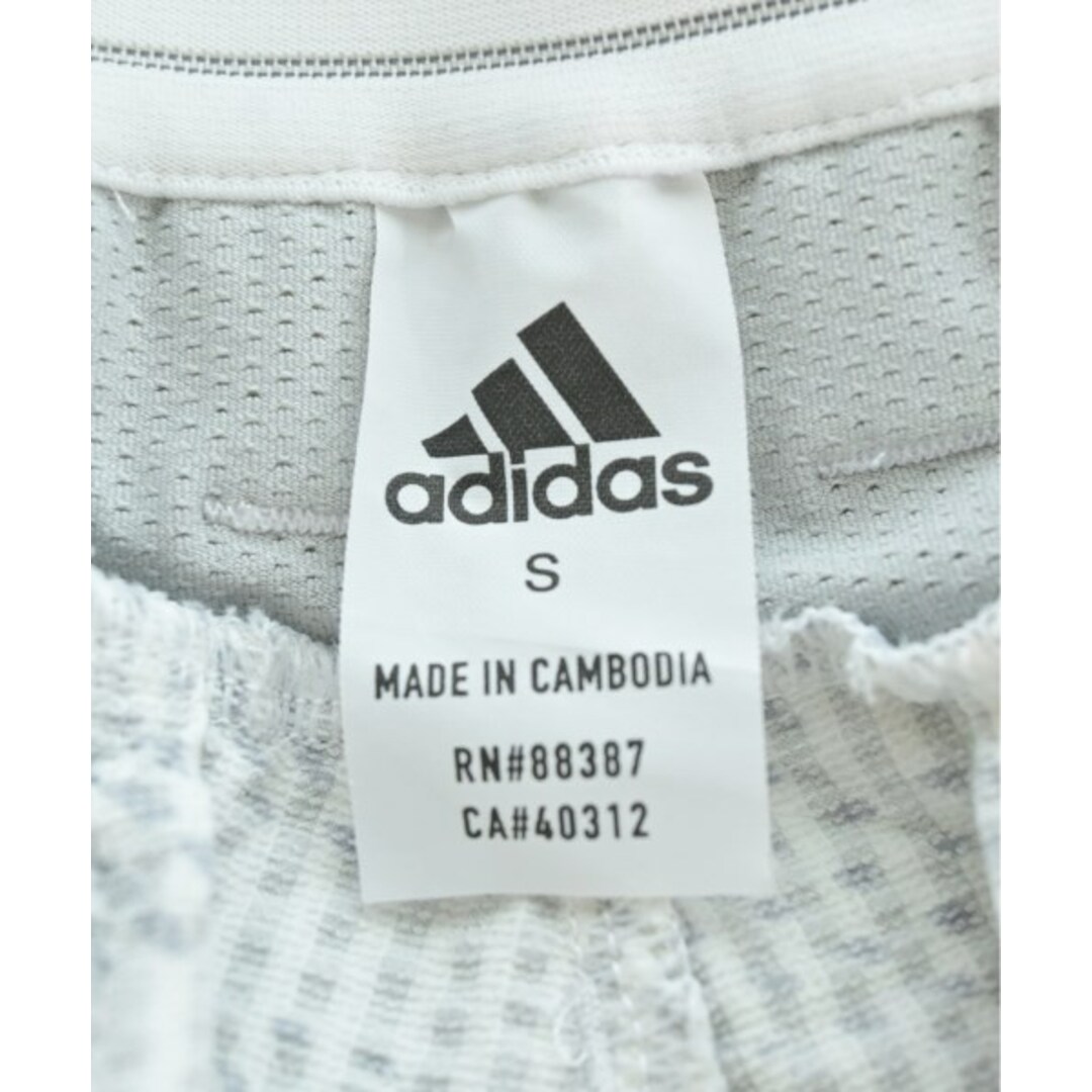 adidas(アディダス)のadidas アディダス ショートパンツ S グレー(総柄) 【古着】【中古】 メンズのパンツ(ショートパンツ)の商品写真