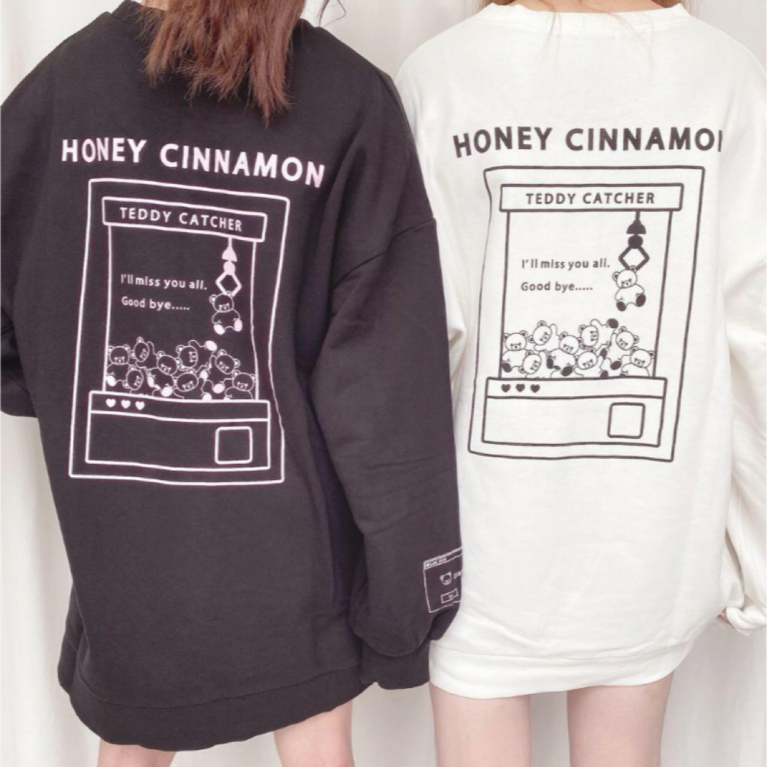 Honey Cinnamon(ハニーシナモン)のHoney Cinnamon  UFOキャッチャーシナモントレーナー black レディースのトップス(トレーナー/スウェット)の商品写真