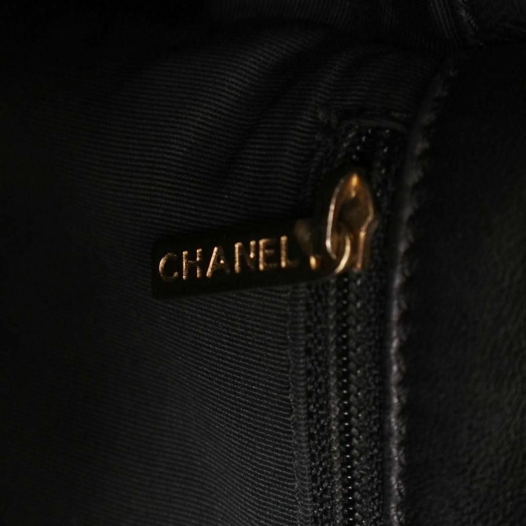 CHANEL シャネル　チョコバー ショルダーバッグ ラムスキ　シール有　6番台