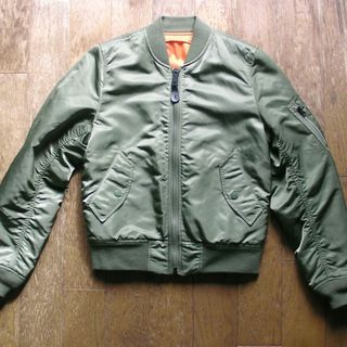 アルファインダストリーズ(ALPHA INDUSTRIES)のアルファ　Ma1　リバーシブルブルゾン　★新古品　レディースM　A□32(ブルゾン)