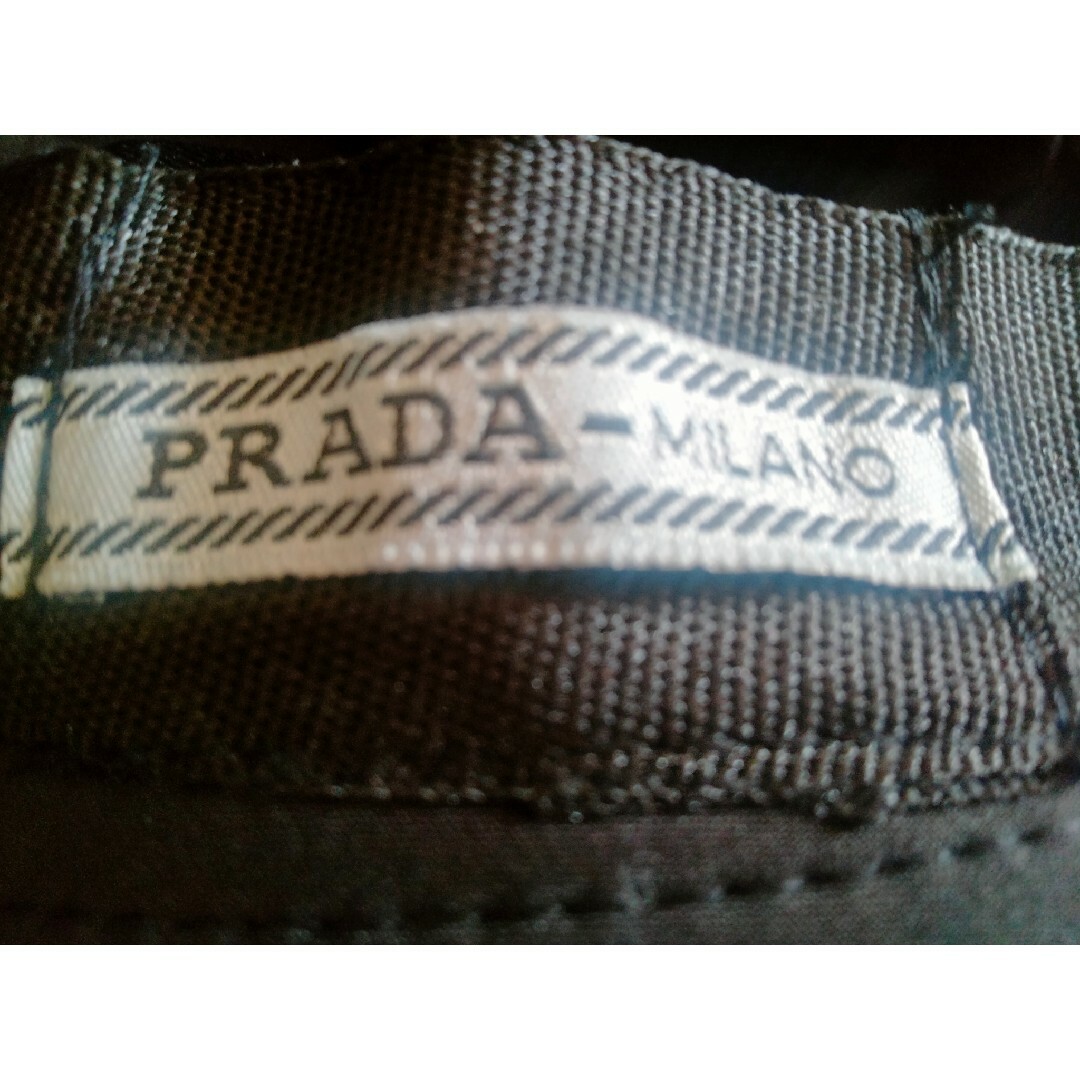 PRADA(プラダ)のPRADA バケハ レディースの帽子(ハット)の商品写真